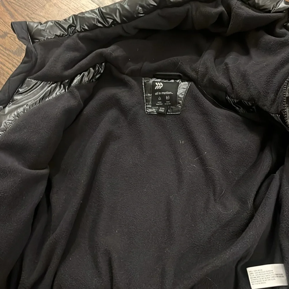 Black crop puffer